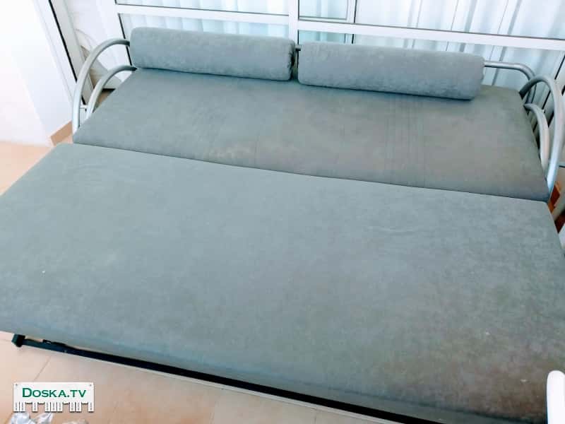 Двухспальный диван