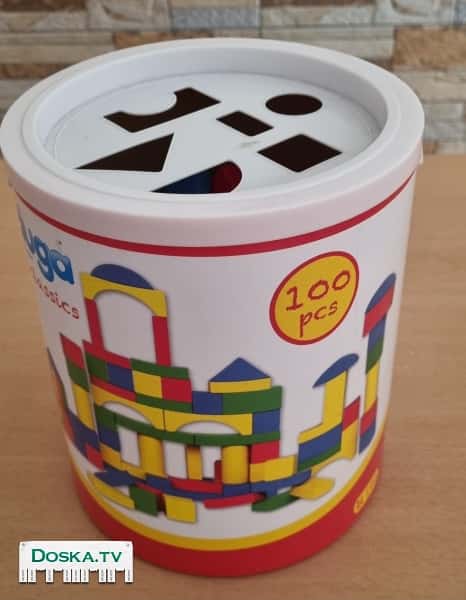 Детский деревянный конструктор. 100 деталей. Для детей от 18 месяцев.