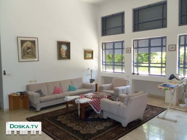 В центре города дом с землей 350 м, оригинальный, гибкое