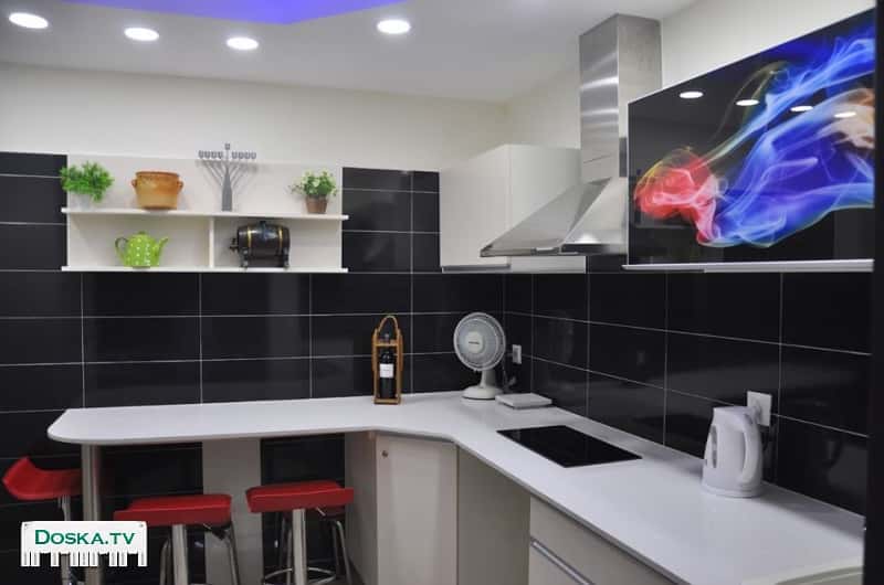 В Бат Яме, центр,  море, ул,Иерушалаим, сдаётся полностью меблированная