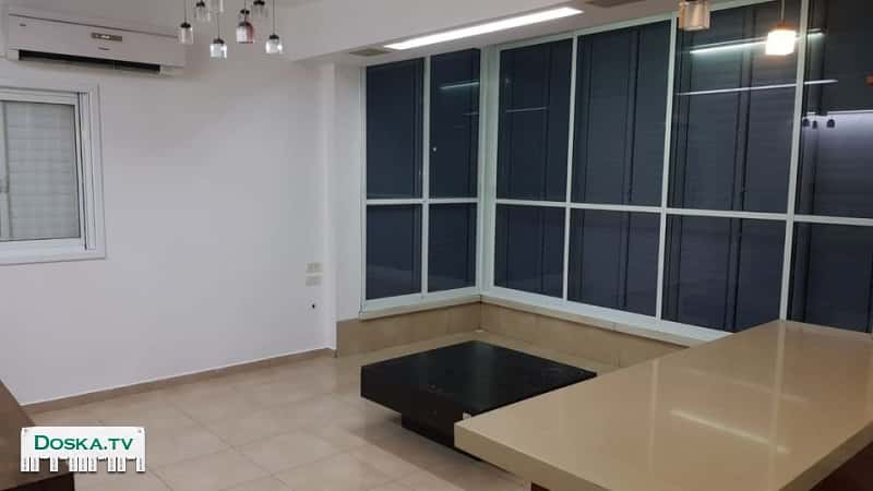 Квартира в аренду в Бат Яме. 2 комнатная, 55 кв.м.2