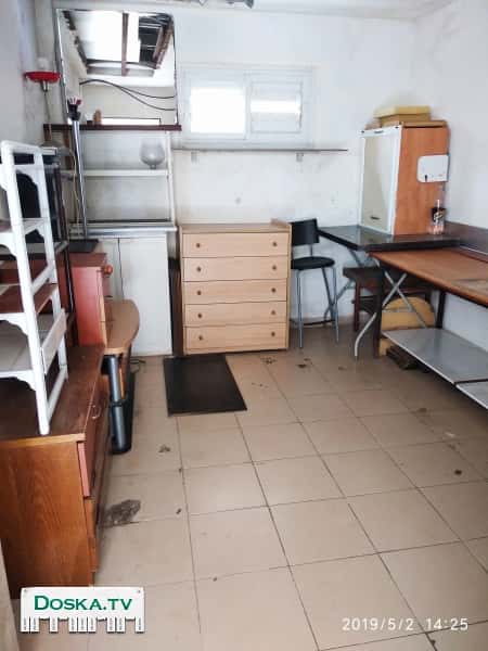 Сдается нежилое помещение 12 кв.м в центре, ранее использовалось под