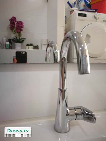 На продажу в Холоне, 4-комнатная квартира на первом этаже на