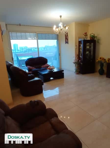 Кириат Биалик - пригород Хайфы( 10 км).  4 комнатная