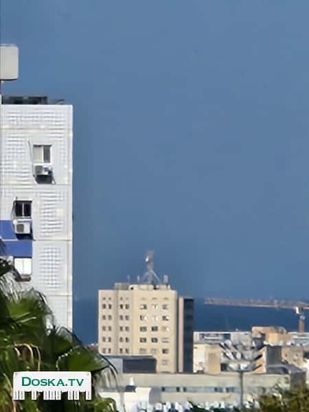 Большой солнечный балкон ,гигантский служебный балкон, 2 туалета, мамад с