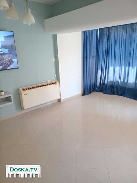 Отремонтированная квартира в тихом месте.Рядом общественный транспорт.Много магазинов