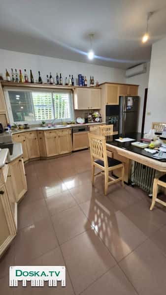 Сдаётся дом возле моря  из 7 (5+2) комнат с