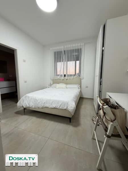 Ришон ле Цион  Сдаётся 4хкомнатная  - новый дом