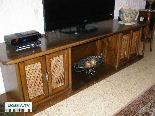 Буфет из дерева, редкий и красивый, длина 2.10м, ширина 46.5