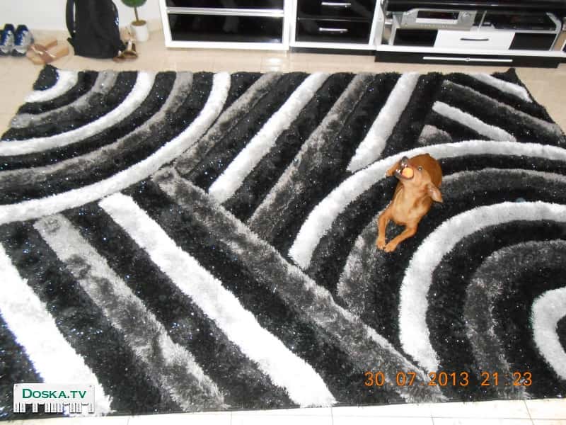 новые ковры черно белый 2 м-2,90 м цена  1250