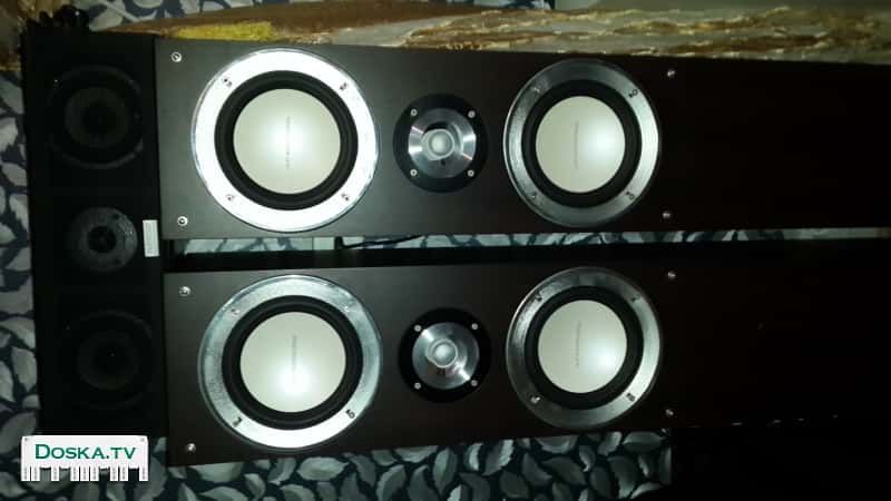 5 колонок в отличном состоянии фирма Weige.