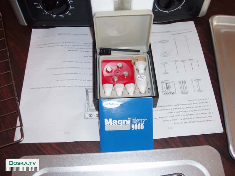 новый слуховой апарат не был эксплуатаций не дорого с комплектом