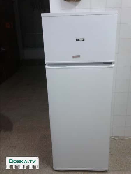 Холодильник новый,235 литров, на гарантии, с документами (модель DF KL-260