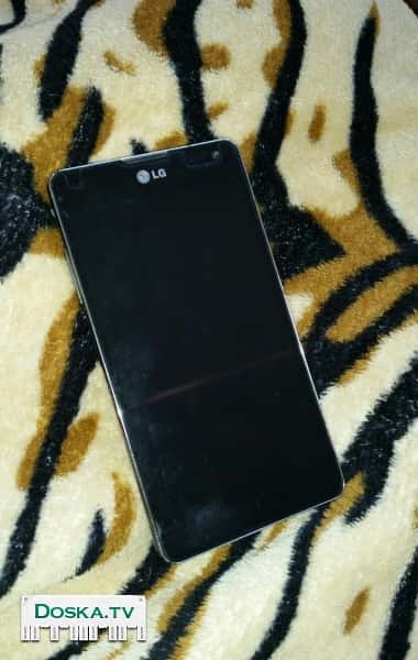 LG Optimus G (Е975) в отличном состоянии. В телефоне 32gb