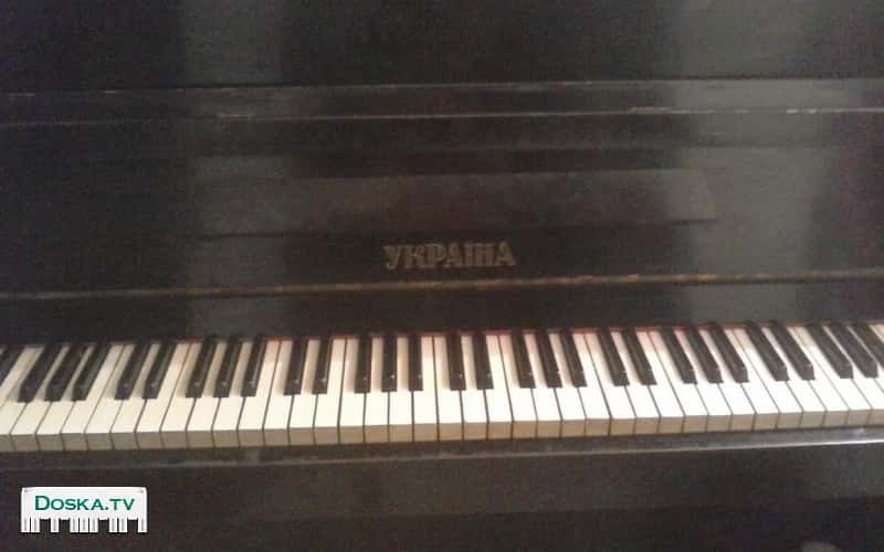 Продаю Срочно!  Пианино " Украина" в отличном состоянии черного