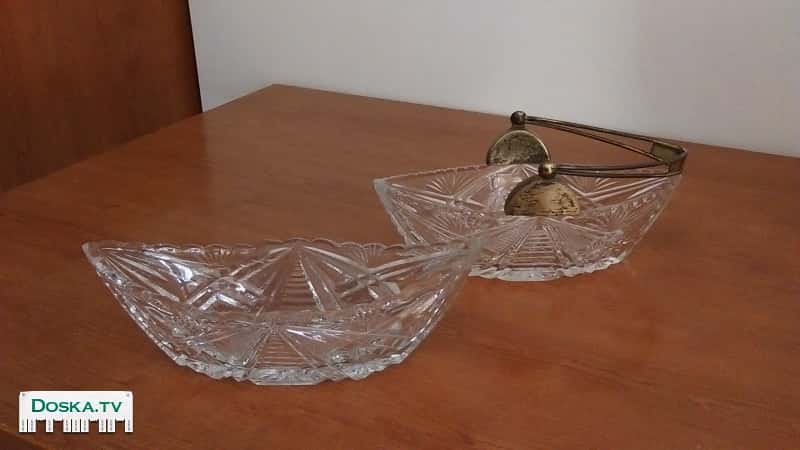 Хрустальные вазы для цветов (Чехия). На снимках представлены не все.