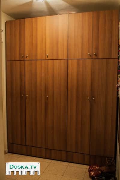 Шкаф 5 дверей в отличном состоянии.