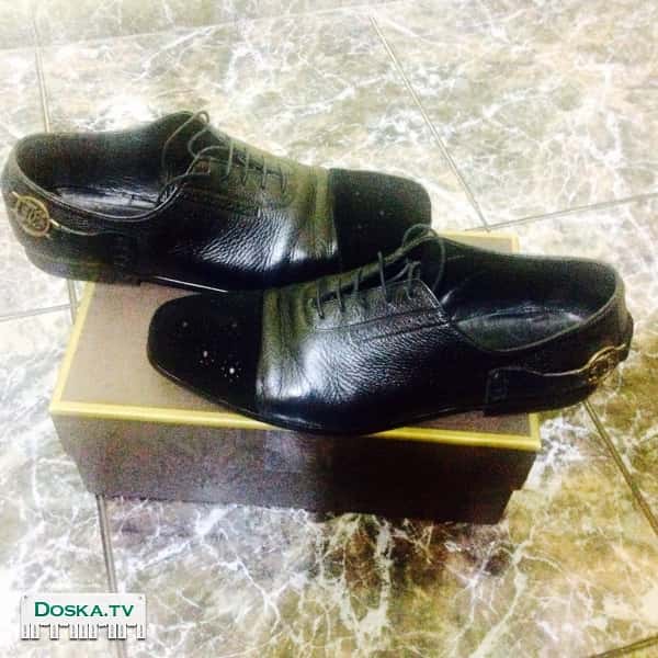 Итальянские туфли модель 2014 года, телячья кожа с замшевым носком.