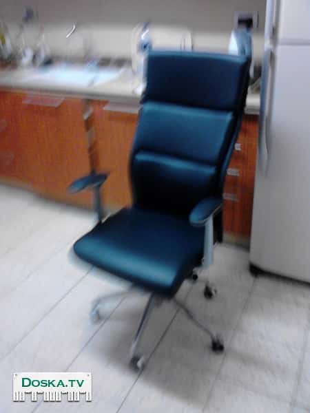 Кресло для комп, и отдыха.