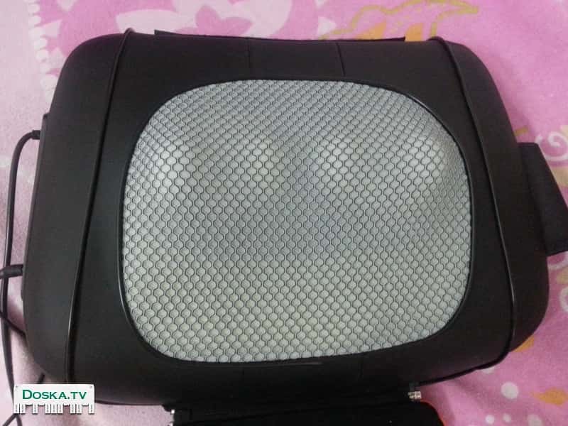 массажер-подушка для релаксации. Очень хорошая для области шеи и лопаток