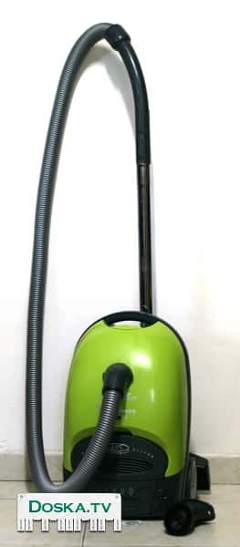 пылесос «Moulinex». Не новый, но в очень хорошем состоянии, 130