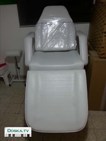 Косметическая кровать, новая. 10 положений, съёмные подлокотники.