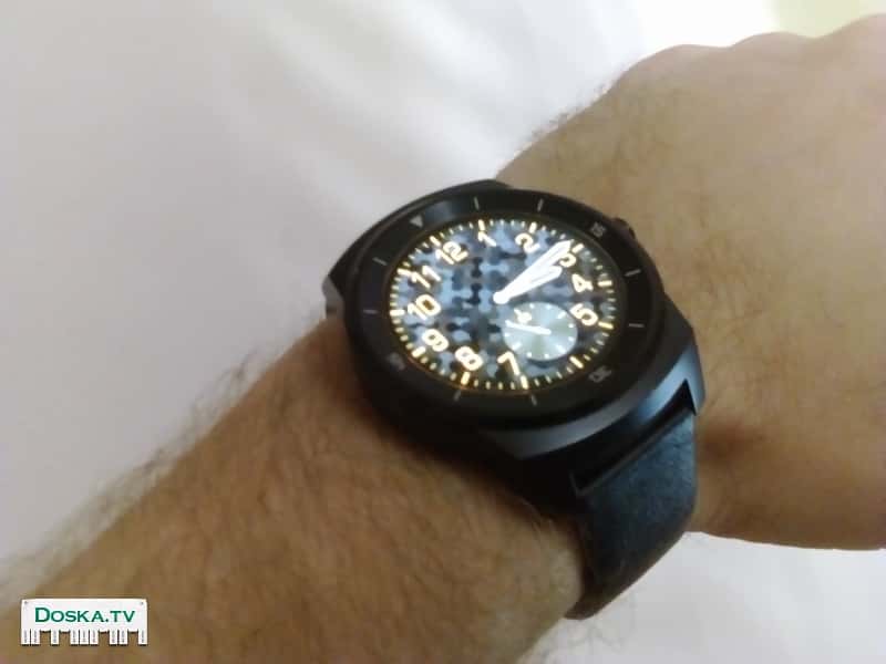 Часы в идеальном состоянии, есть защитное стекло от фирмы Gorilla