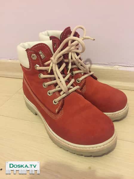 полностью кожанные сапожки фирмы вотерпроф на нашу зиму 36 размер,