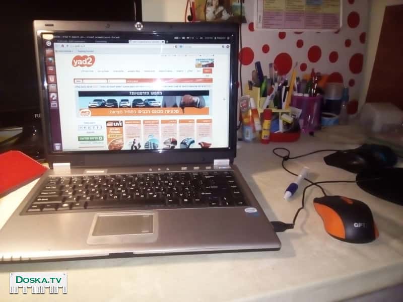 I repaired the laptop for myself. 15" screen, HDD SSD