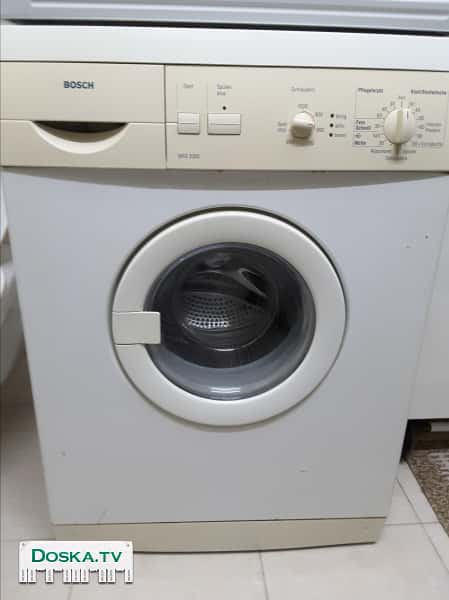 Стиральная машина BOSH, нижняя загрузка в хорошем рабочем состоянии, сборка
