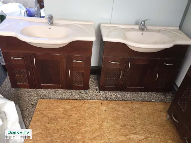3 раковины со шкафом 2 за 450 и одна поменьше
