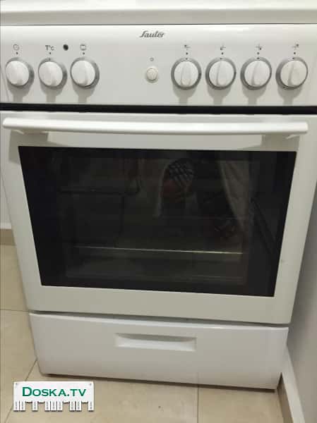 На продажу газовая плита с духовкой, отлично печет 200 шек