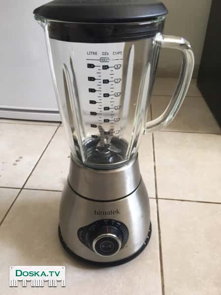 Блендер - 16 скоростей, 2 литра.