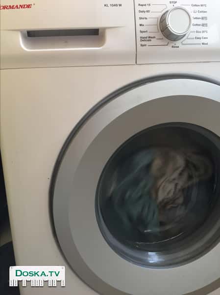 Продаю срочно машину стиральную 7 кг.