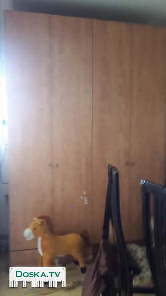 Шкаф в хорошем состоянии.