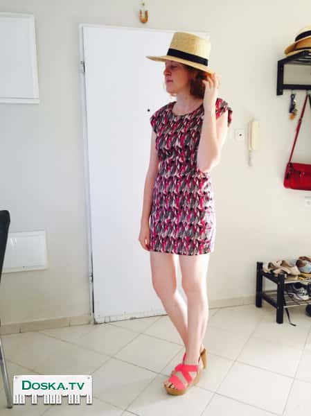 Платье розовое с геометрическим узором, TNT, размер 1 (36-38) -