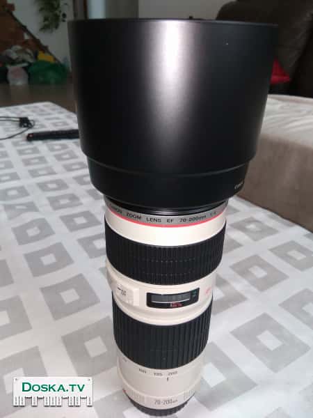 Объектив как новый на гарантии. Два года гарантии.