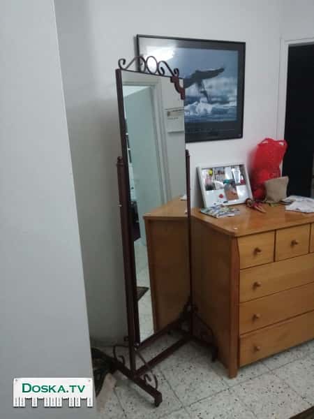 зеркало. Ручной работы. Цена договорная.