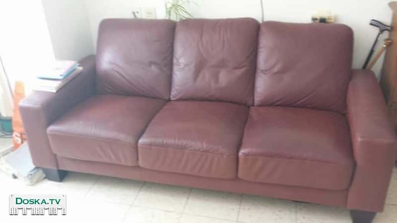 По случаю не дорого, в отличном состоянии сервант 650 шек