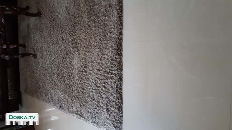 Ковер с высоким ворсом. Темно коричневый. Размер 2x3 метра.