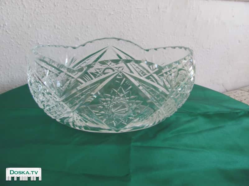 Две вазы для фруктов. Хрусталь высшего качества.Начало 70-х г.г. Поменьше