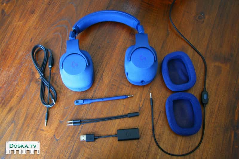 новые наушники logitech g433  в полном комплекте .
