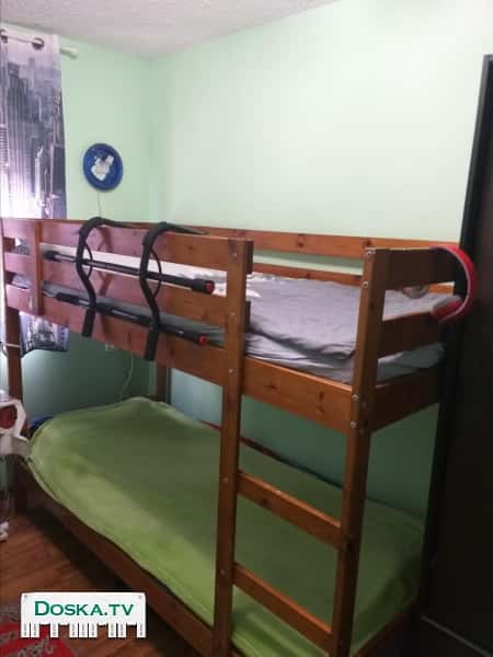 2-х этажная кровать с матрасами.