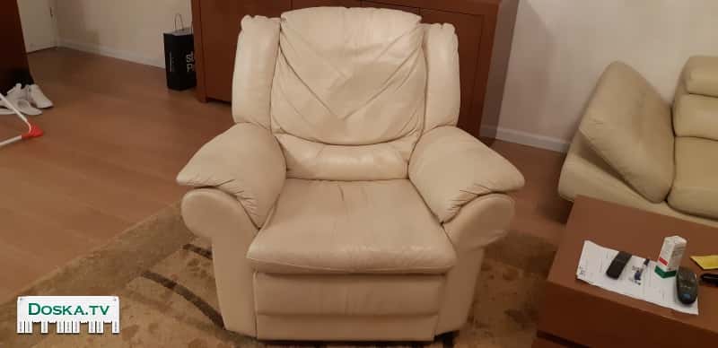 Кресло в отличном состояние производство италия.