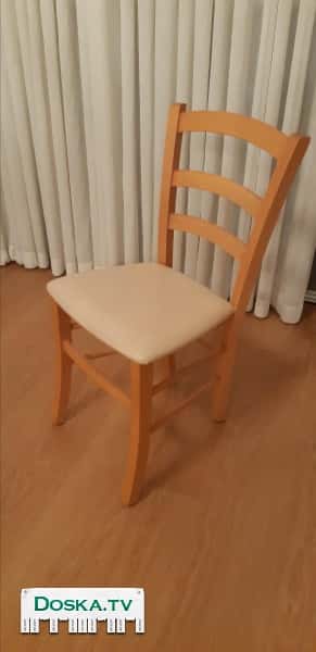 4 стула в отличном состояние, цена 80шек за стул.