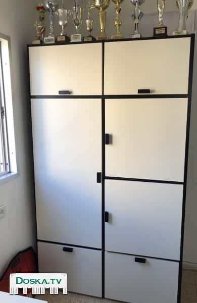 В связи с переездом  в отличном состоянии,забирать в конце