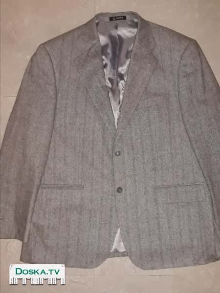 мужской пиджак очень красивый,стильный. Сшит из полушерстяной ткани, рисунок "