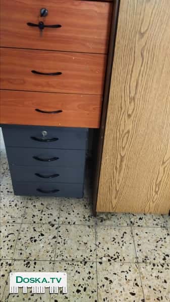 Тумба для офиса 1 штука 70ш состояние хорошее.