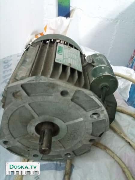 Электро мотор в рабочем состоянии,600 шек