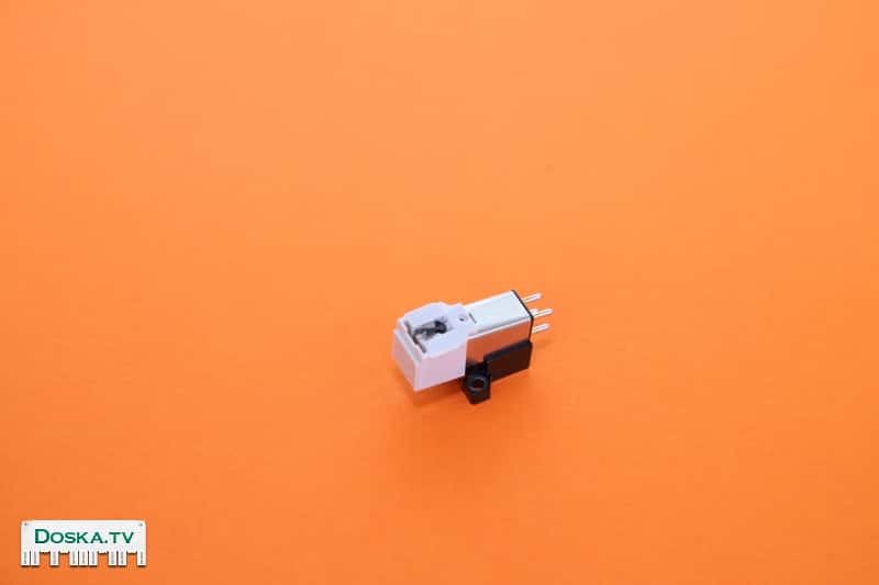 Головка для проигрывателя винила.